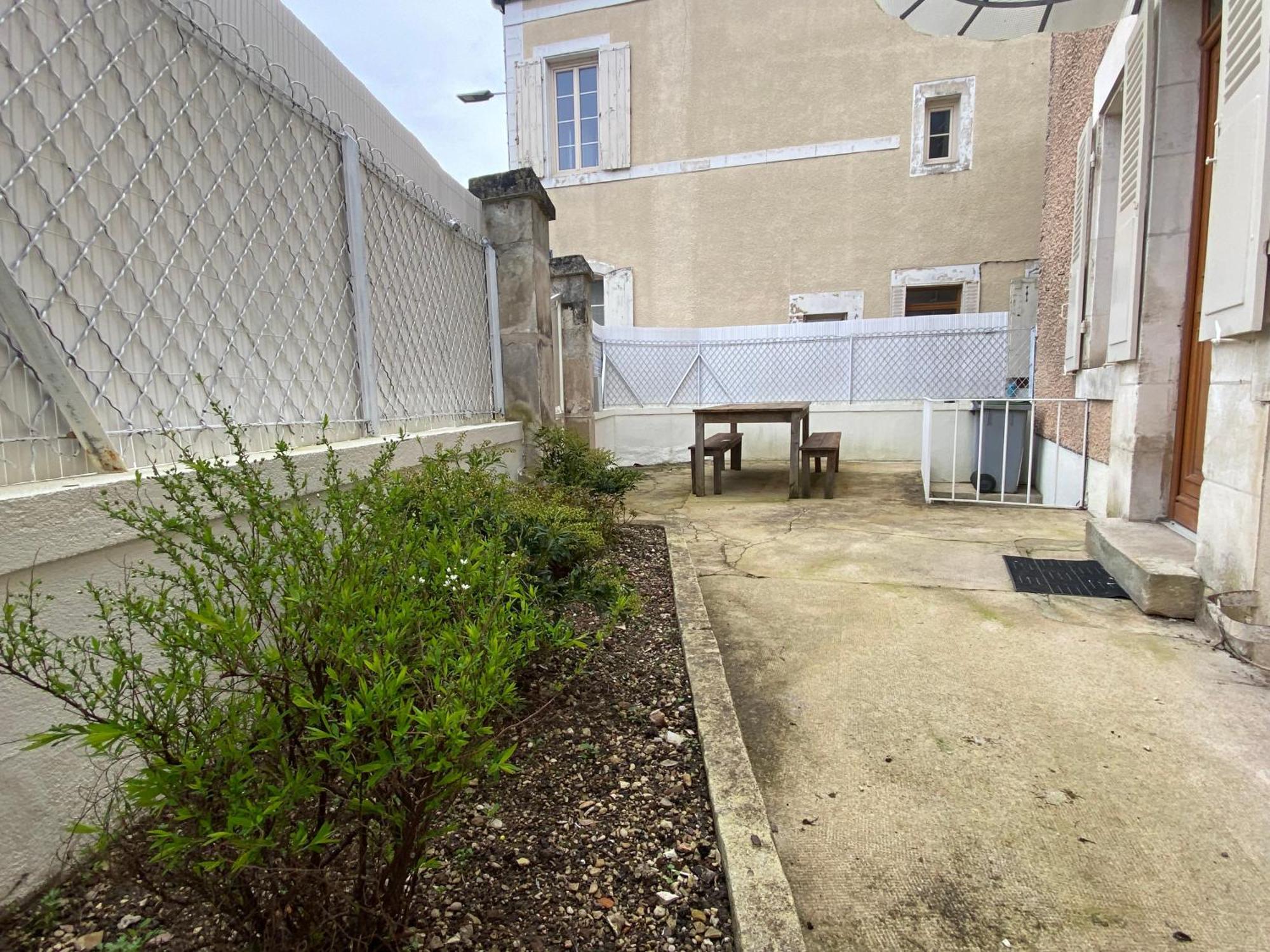 Maison Au Centre De Tanlay Villa Dış mekan fotoğraf